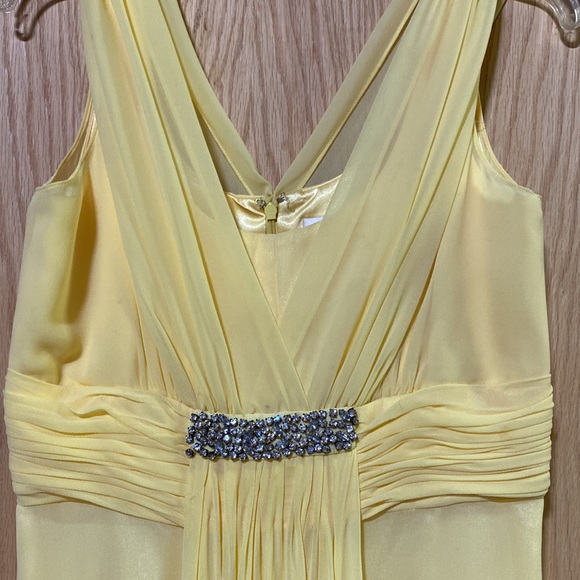 Eliza J Yellow maxi formal dress - Picture 2 of 6